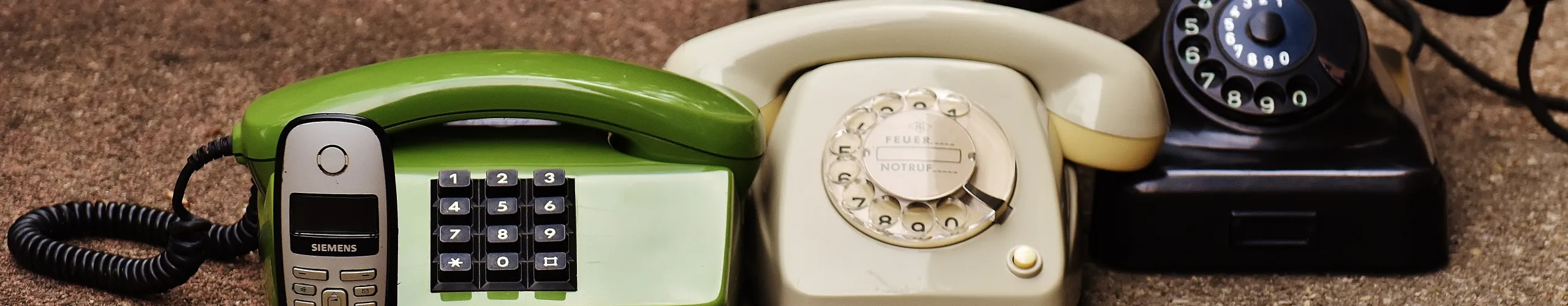 Telefoane cu mai multe generații
